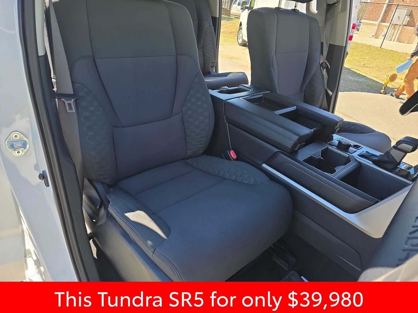 2022 Toyota Tundra SR5