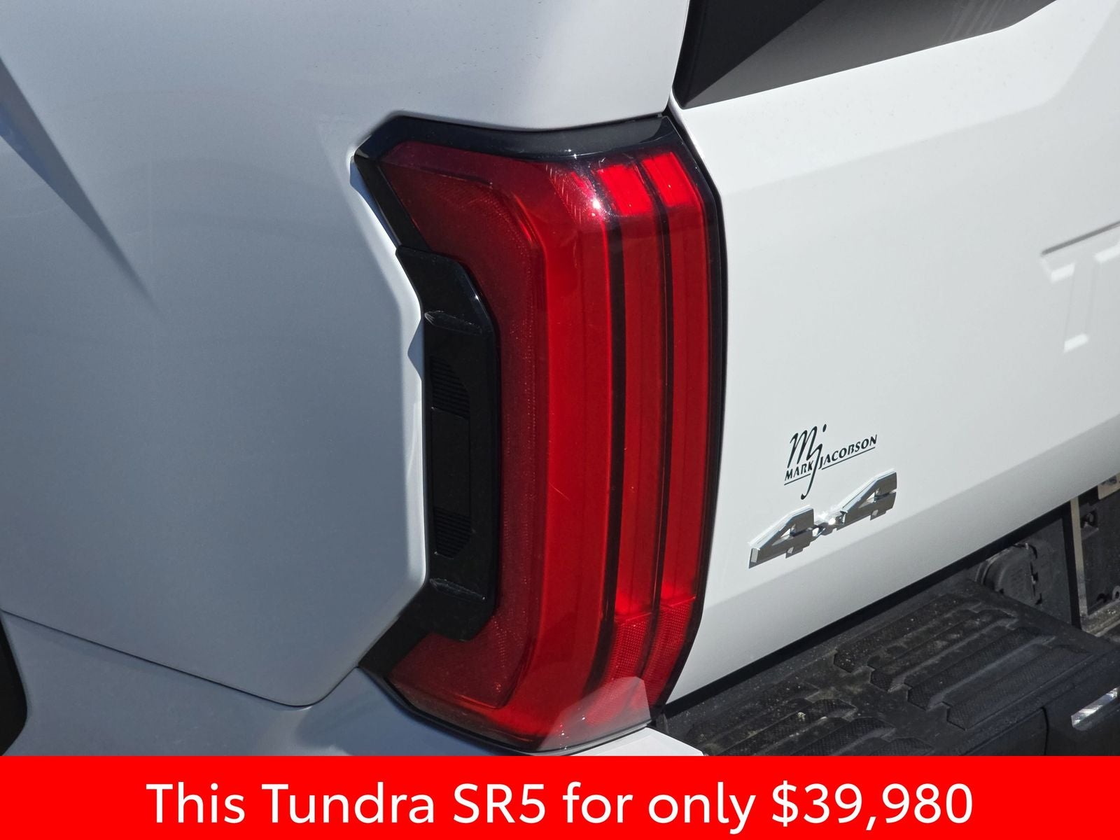 2022 Toyota Tundra SR5
