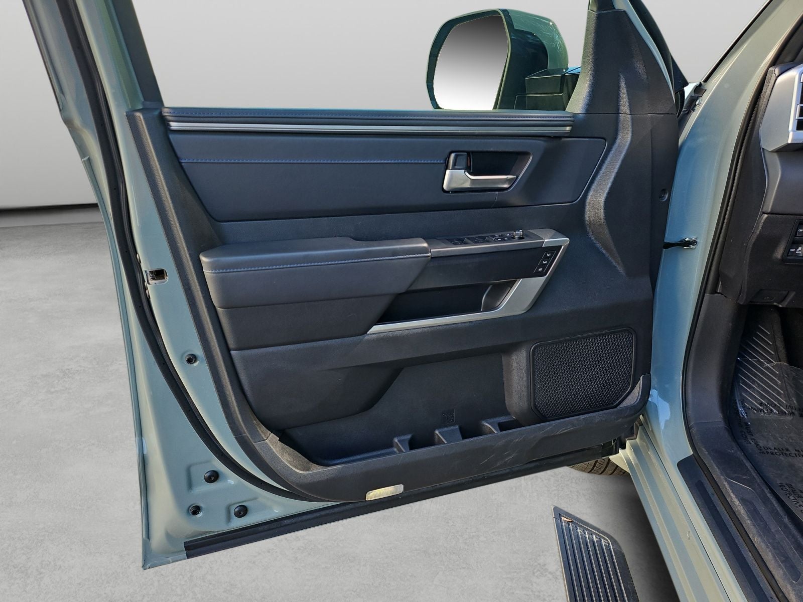 2025 Toyota Tundra Hybrid Platinum