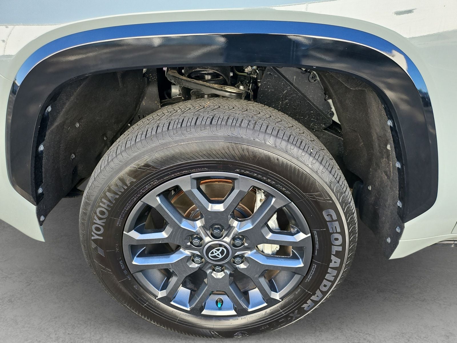 2025 Toyota Tundra Hybrid Platinum