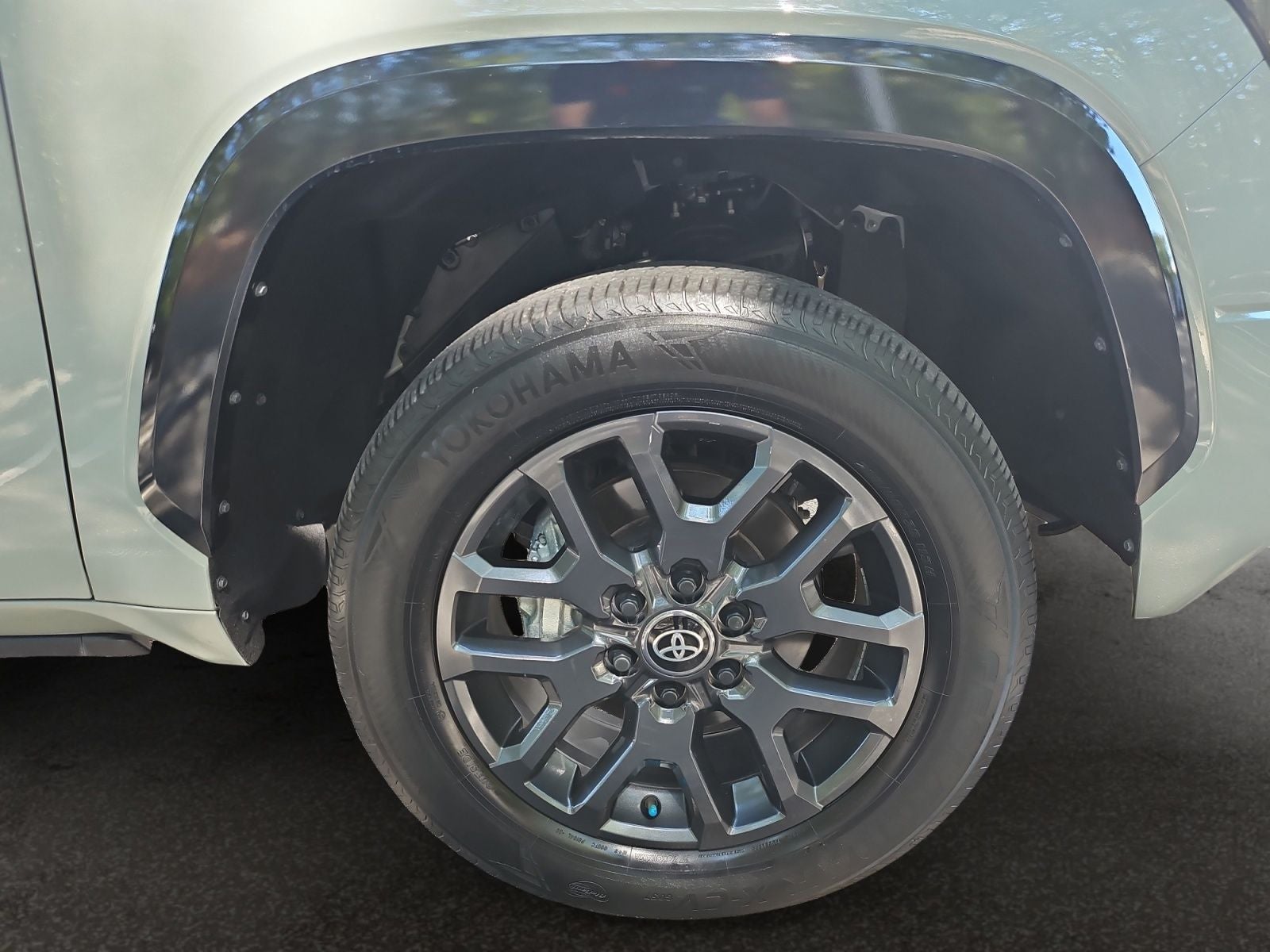 2025 Toyota Tundra Hybrid Platinum