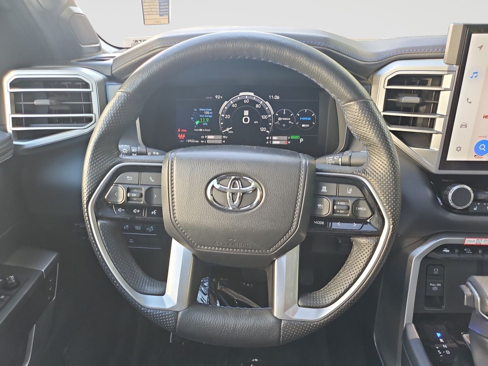 2025 Toyota Tundra Hybrid Platinum