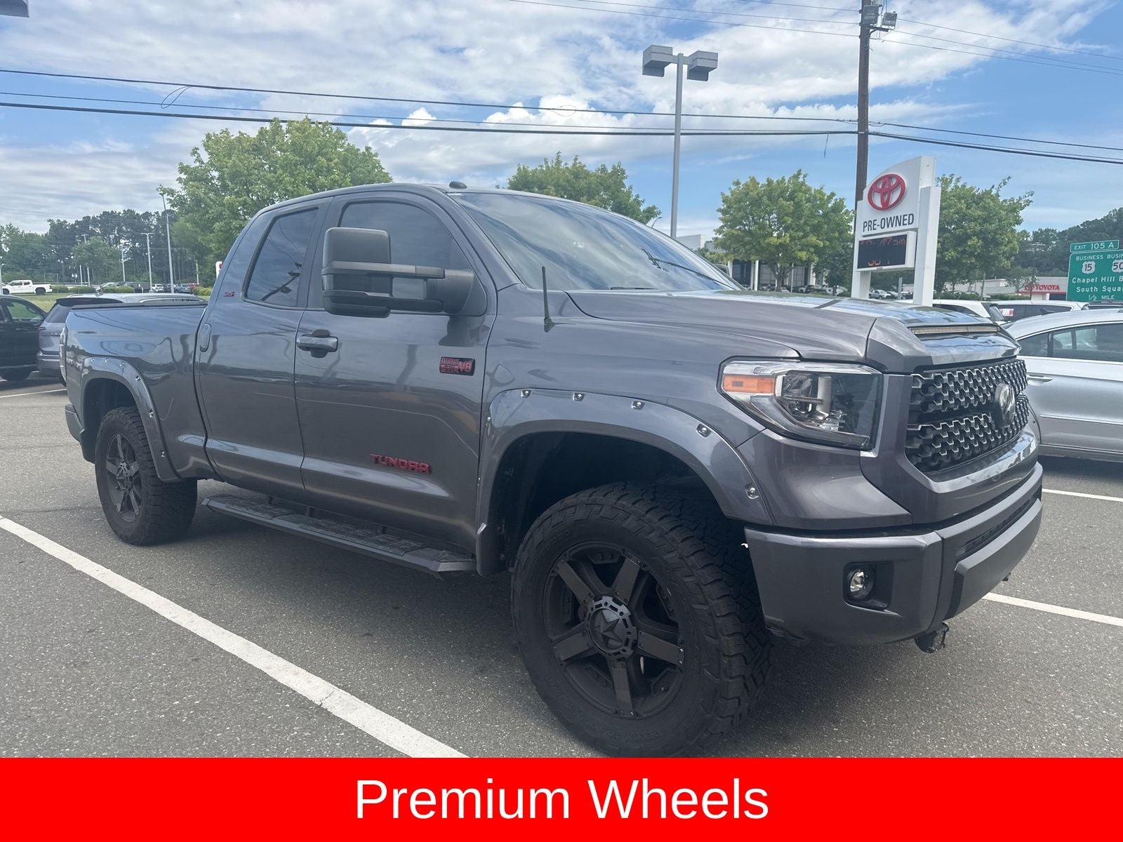 2017 Toyota Tundra SR5