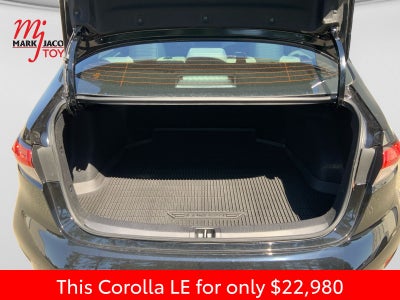 2025 Toyota Corolla LE