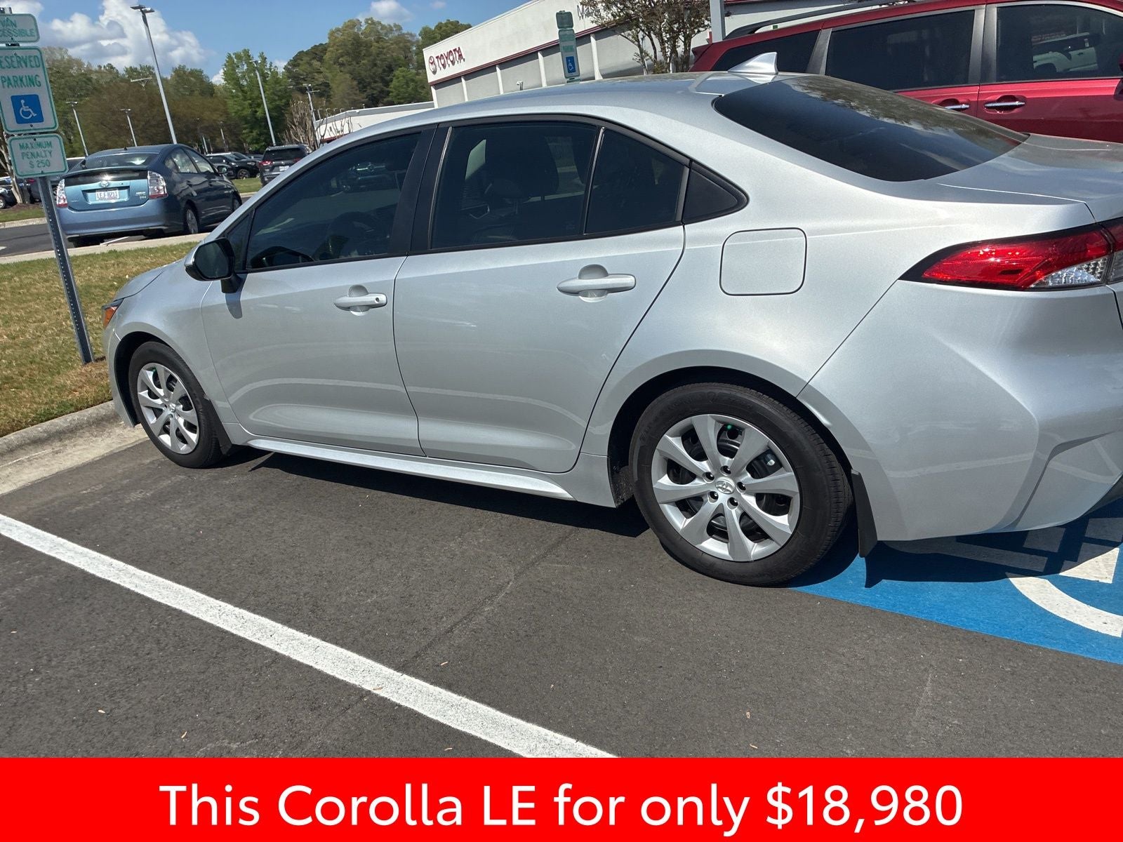 2025 Toyota Corolla LE