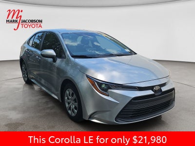 2025 Toyota Corolla LE