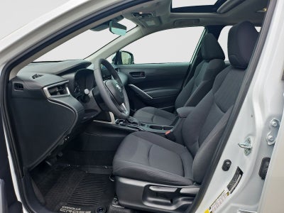 2024 Toyota Corolla Cross LE