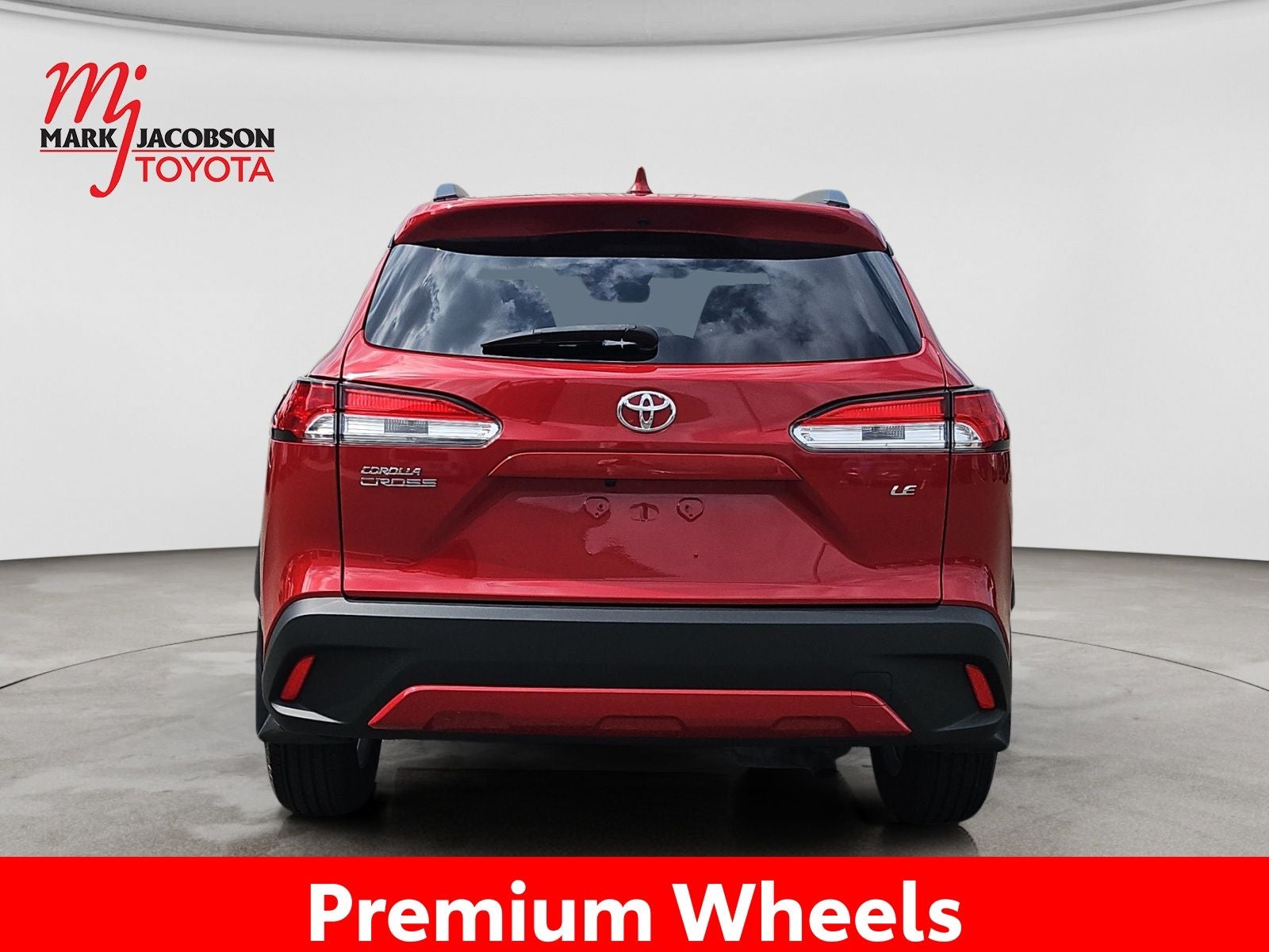 2024 Toyota Corolla Cross LE