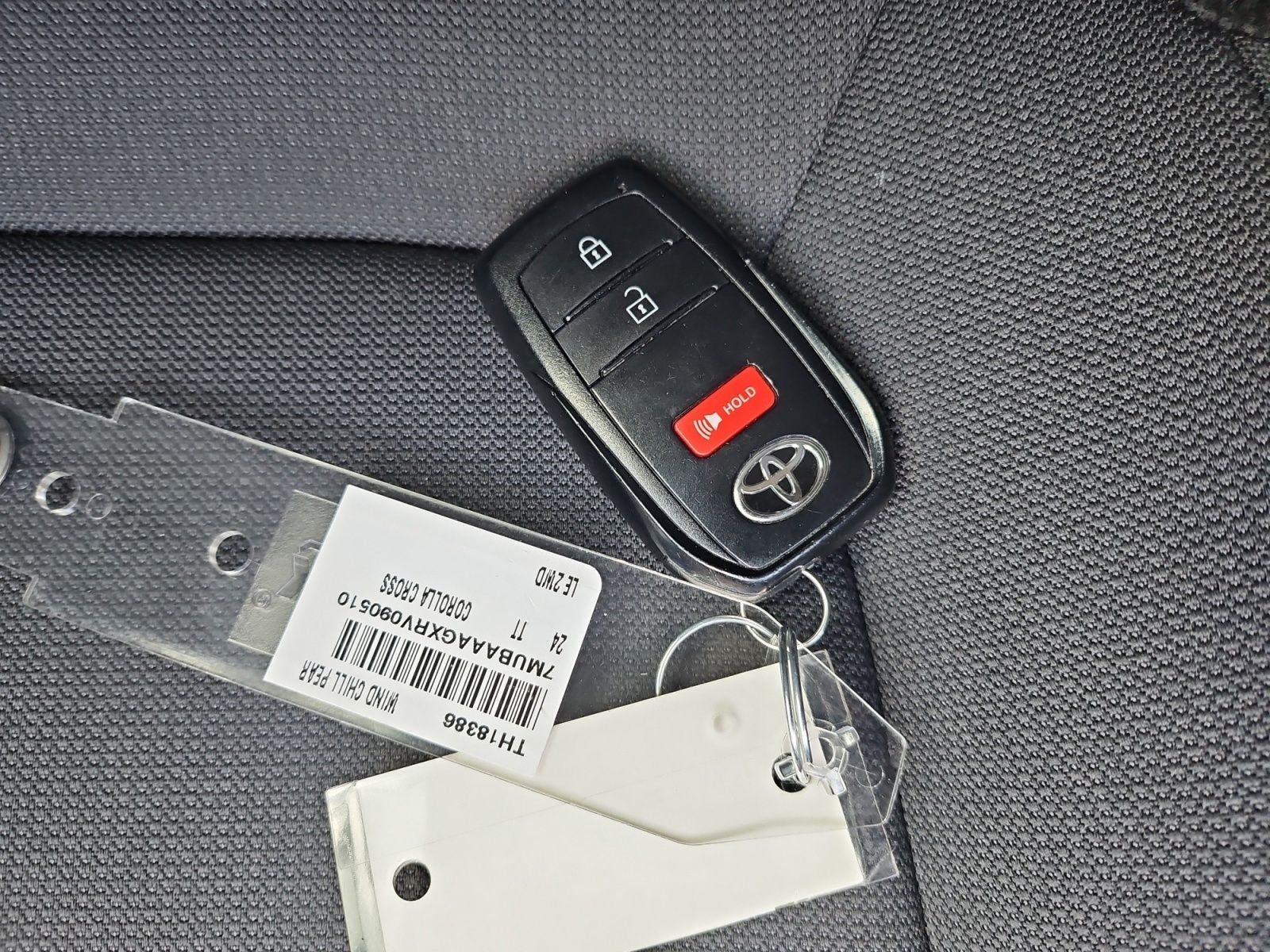 2024 Toyota Corolla Cross LE