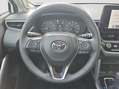 2024 Toyota Corolla Cross LE