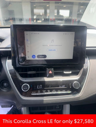 2024 Toyota Corolla Cross LE