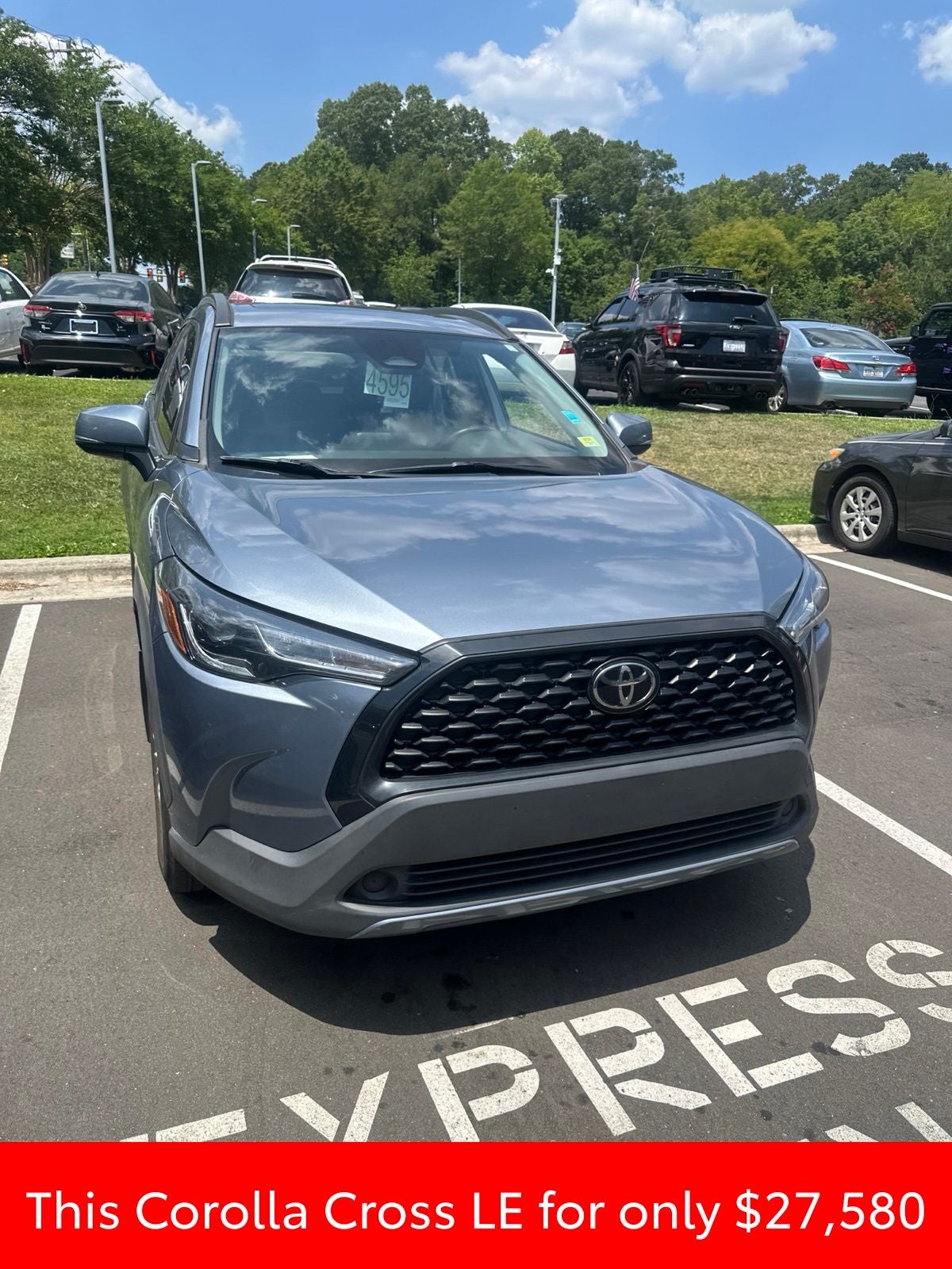 2024 Toyota Corolla Cross LE