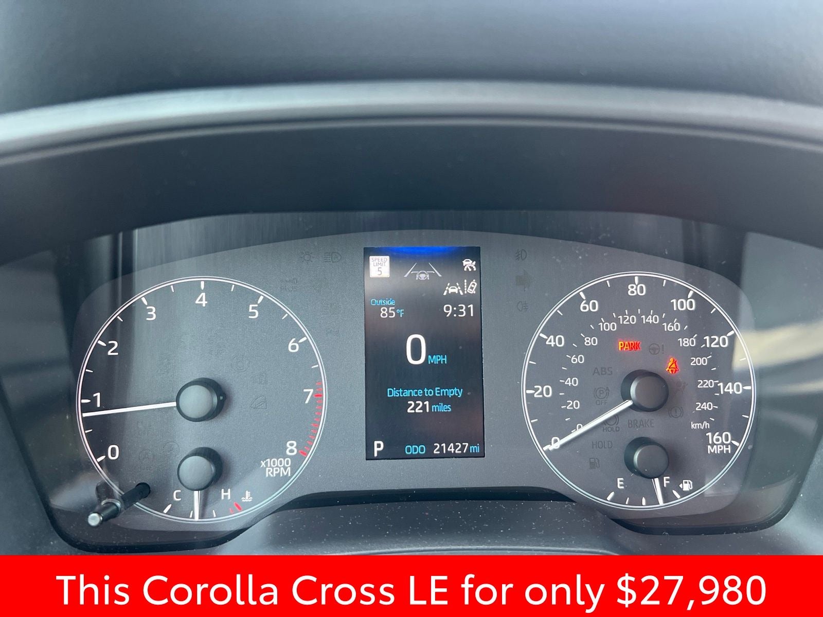 2024 Toyota Corolla Cross LE