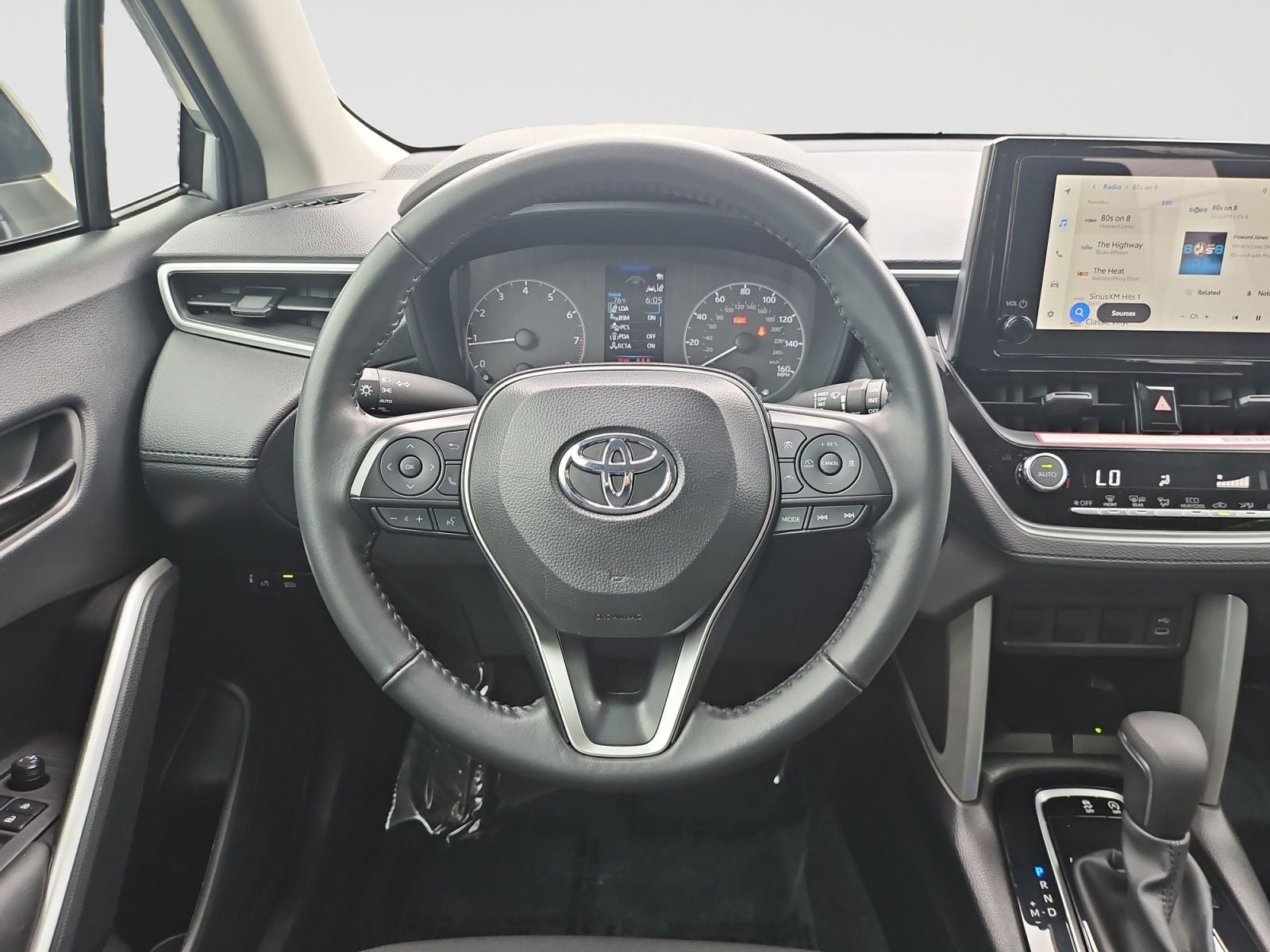 2024 Toyota Corolla Cross LE