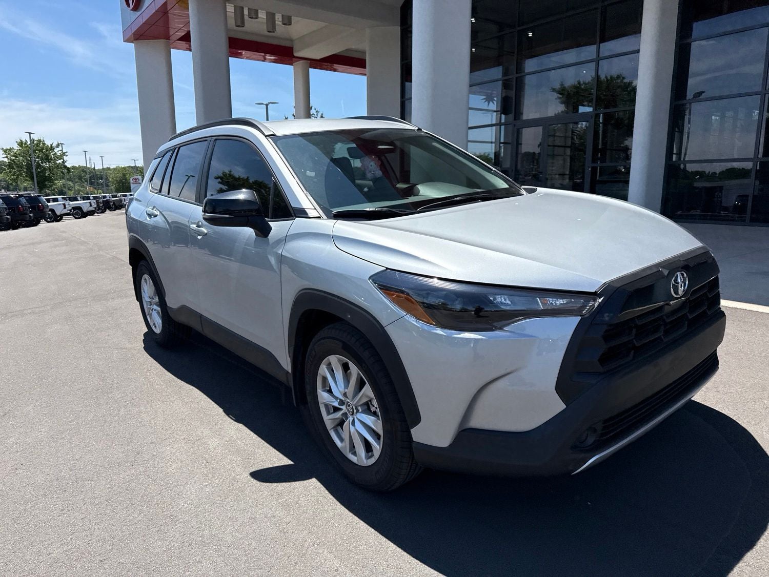 2026 Toyota Corolla Cross LE