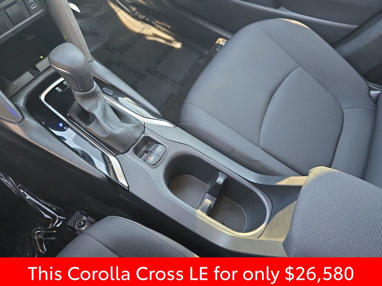 2024 Toyota Corolla Cross LE