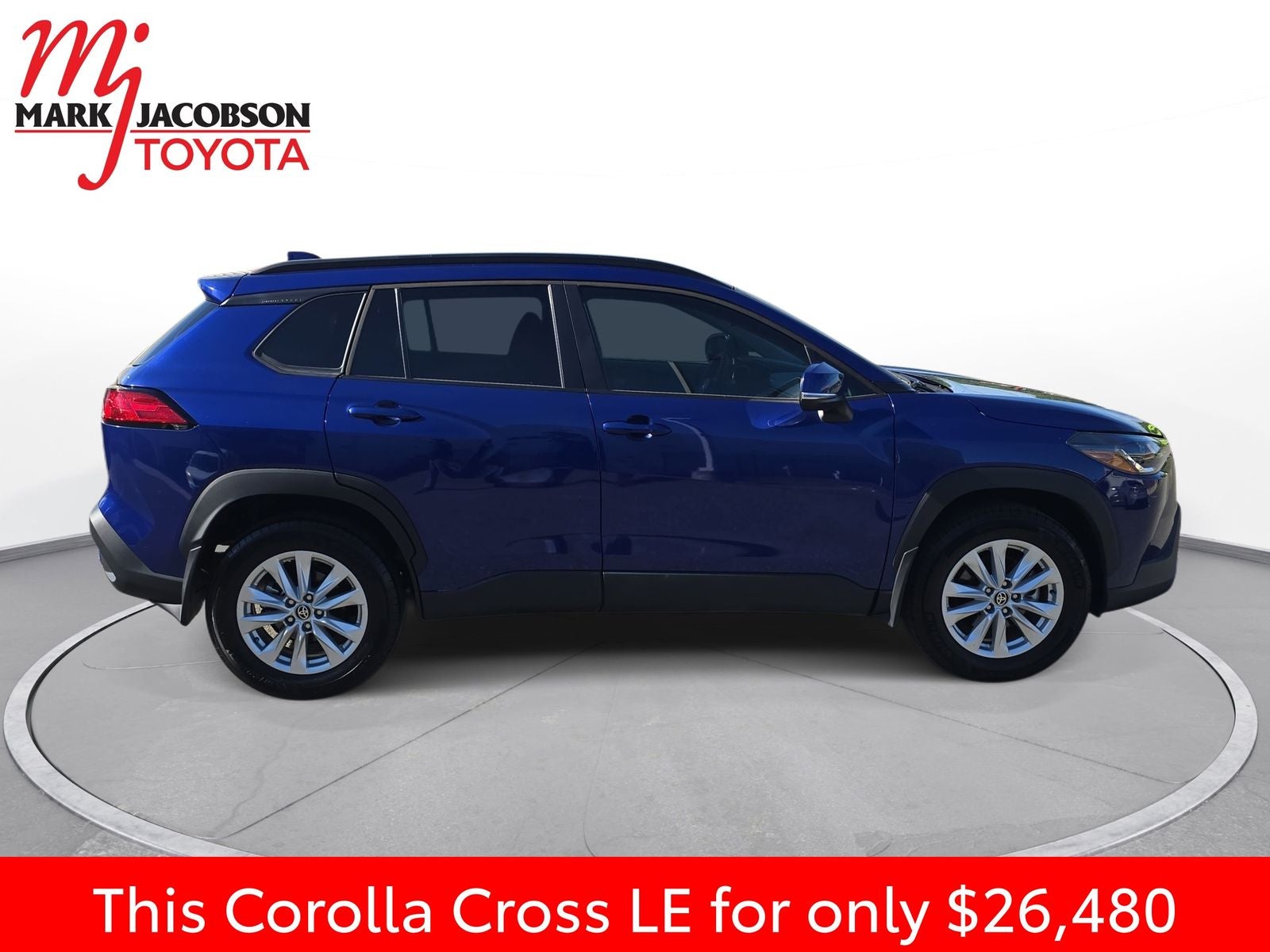 2024 Toyota Corolla Cross LE