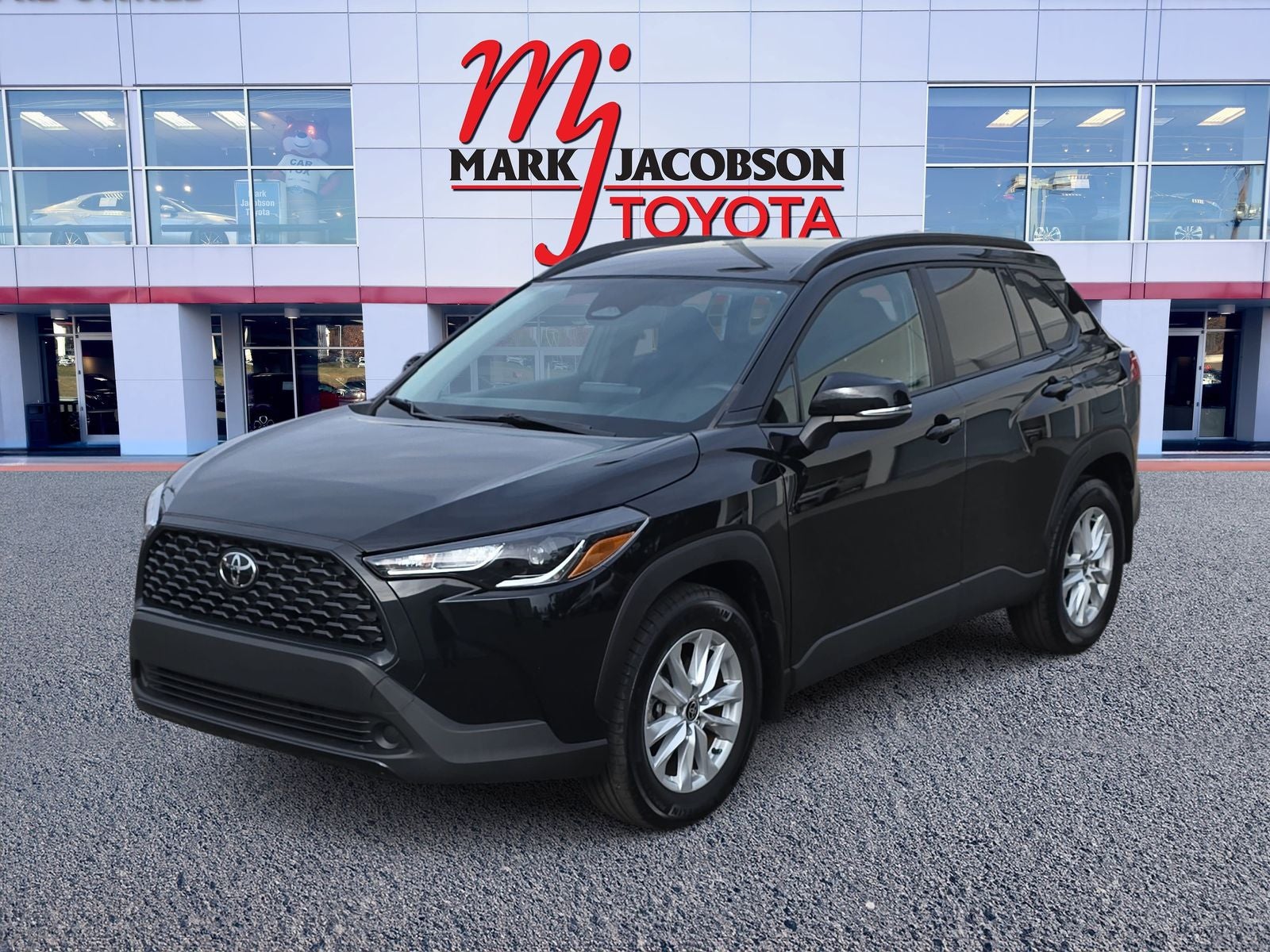 2024 Toyota Corolla Cross LE