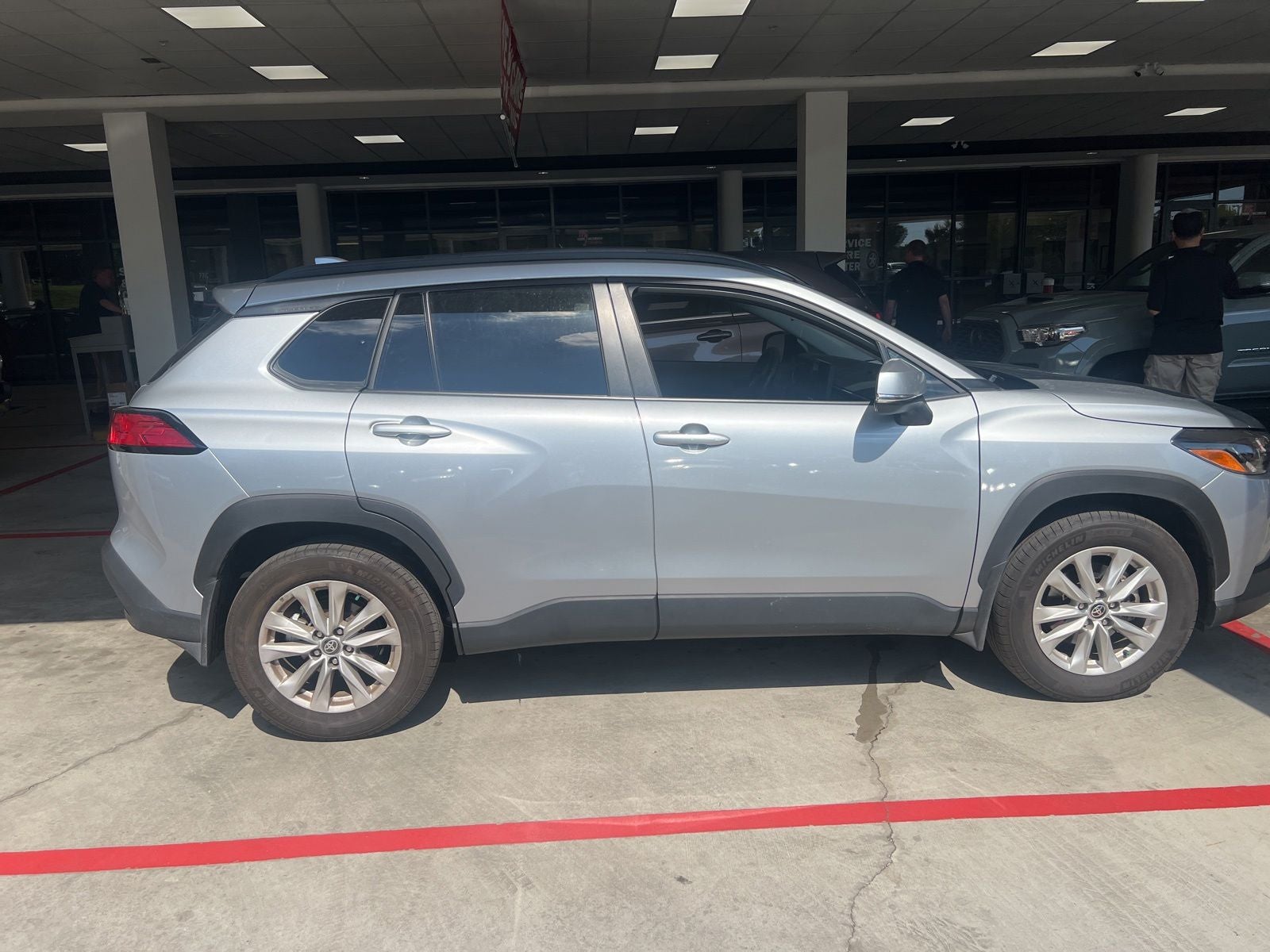 2024 Toyota Corolla Cross LE