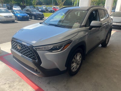 2024 Toyota Corolla Cross LE