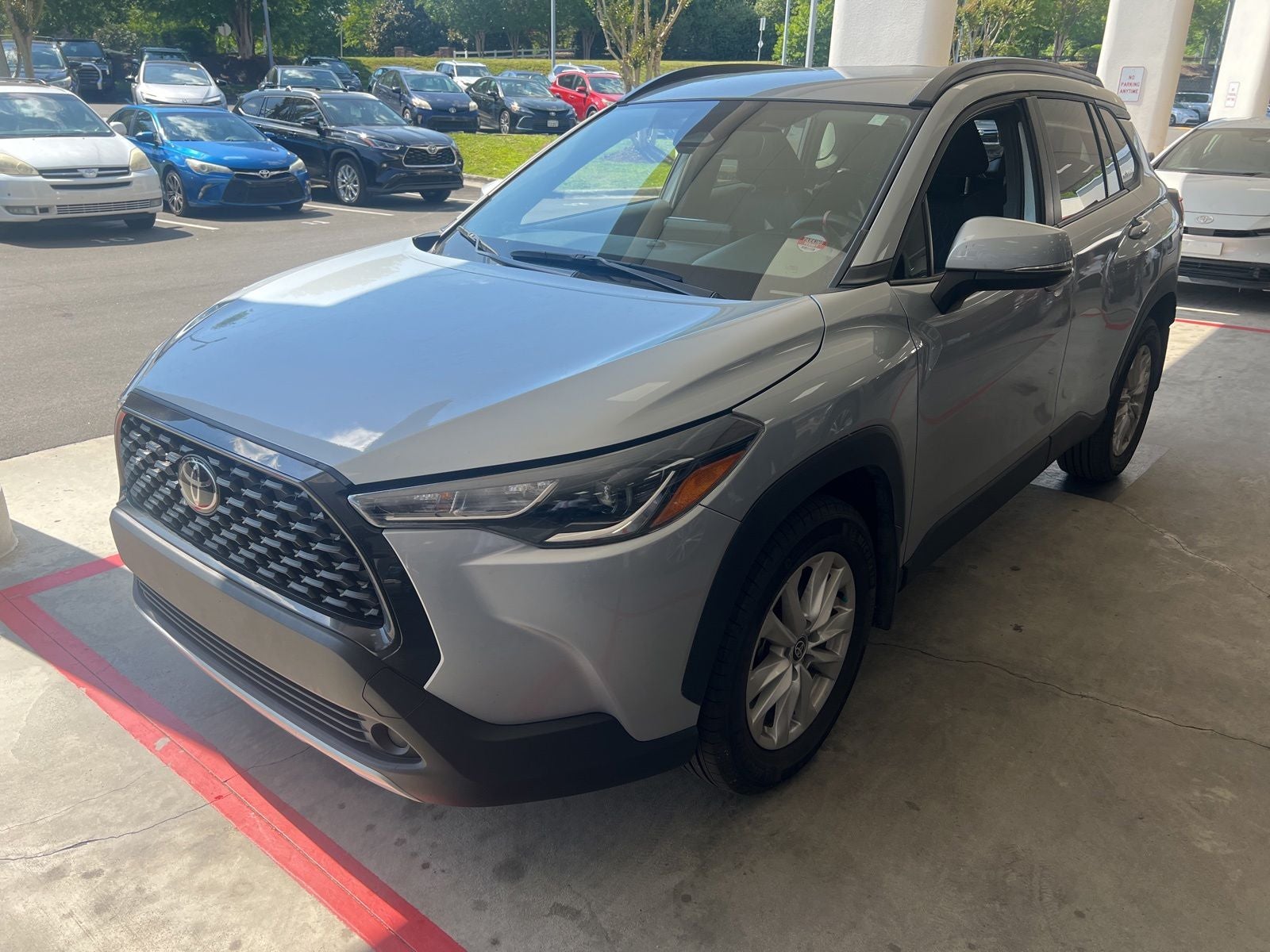 2024 Toyota Corolla Cross LE