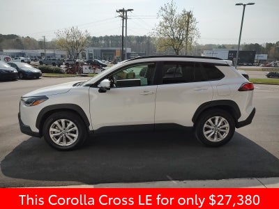 2024 Toyota Corolla Cross LE