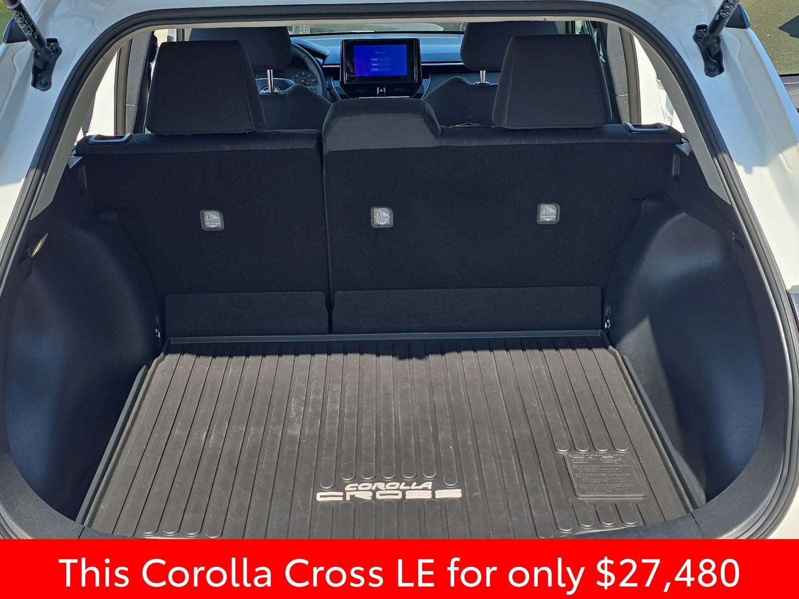 2024 Toyota Corolla Cross LE