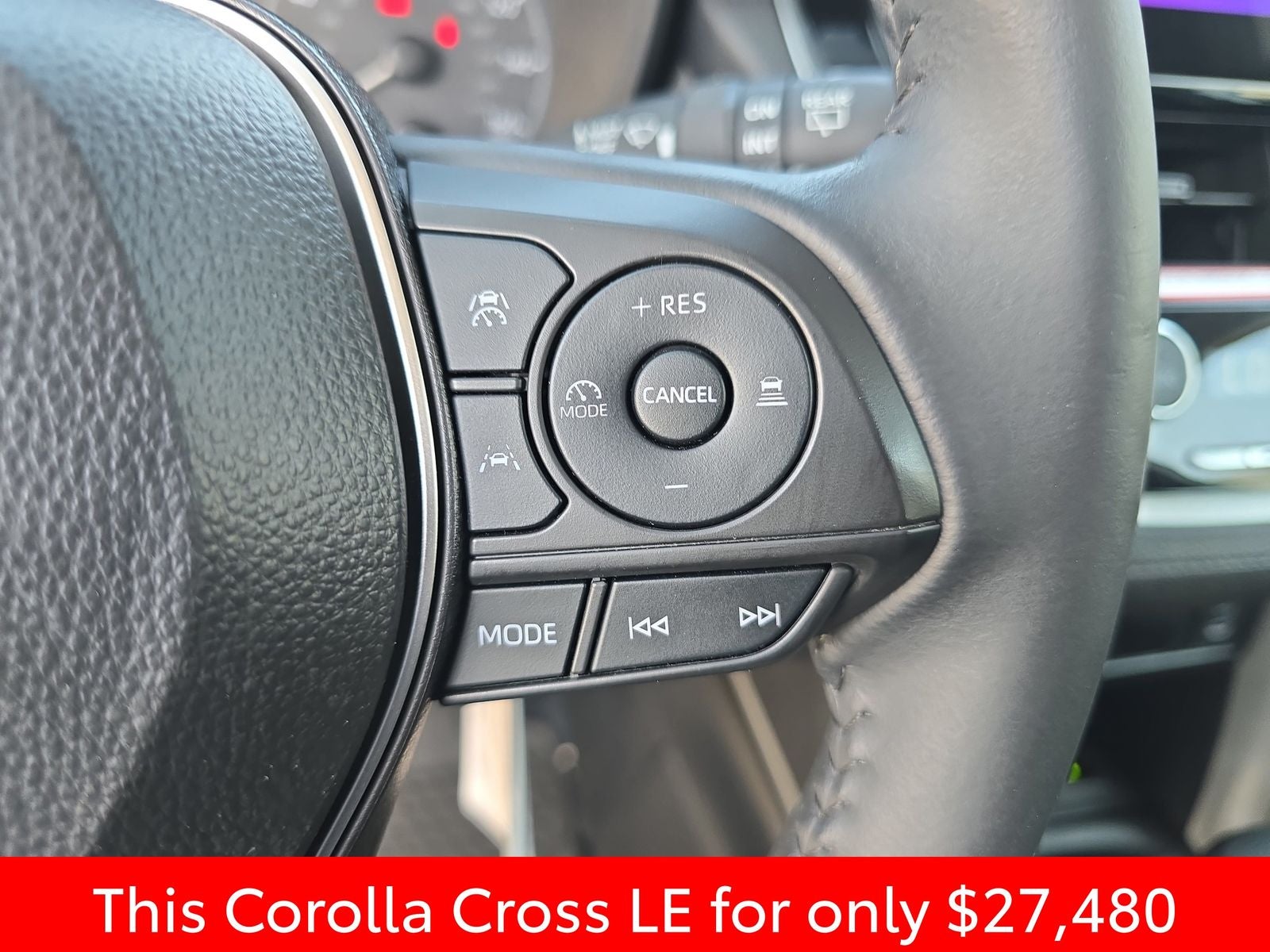 2024 Toyota Corolla Cross LE