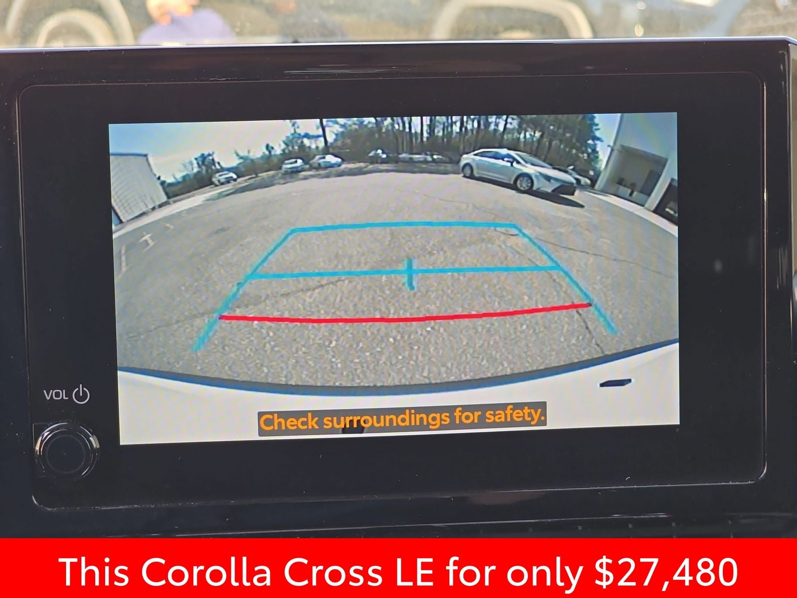 2024 Toyota Corolla Cross LE