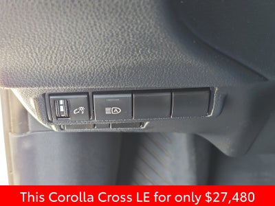 2024 Toyota Corolla Cross LE