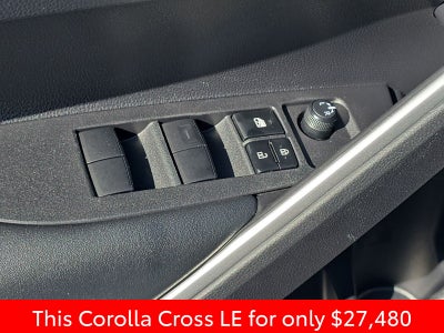 2024 Toyota Corolla Cross LE