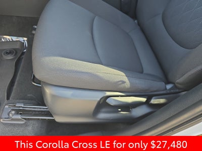 2024 Toyota Corolla Cross LE
