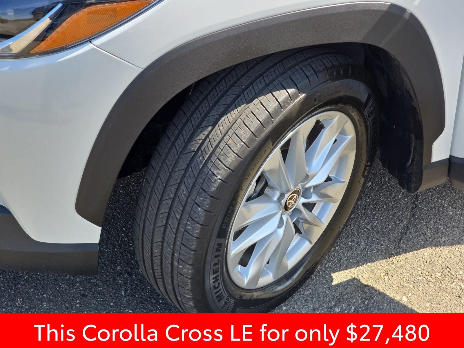 2024 Toyota Corolla Cross LE