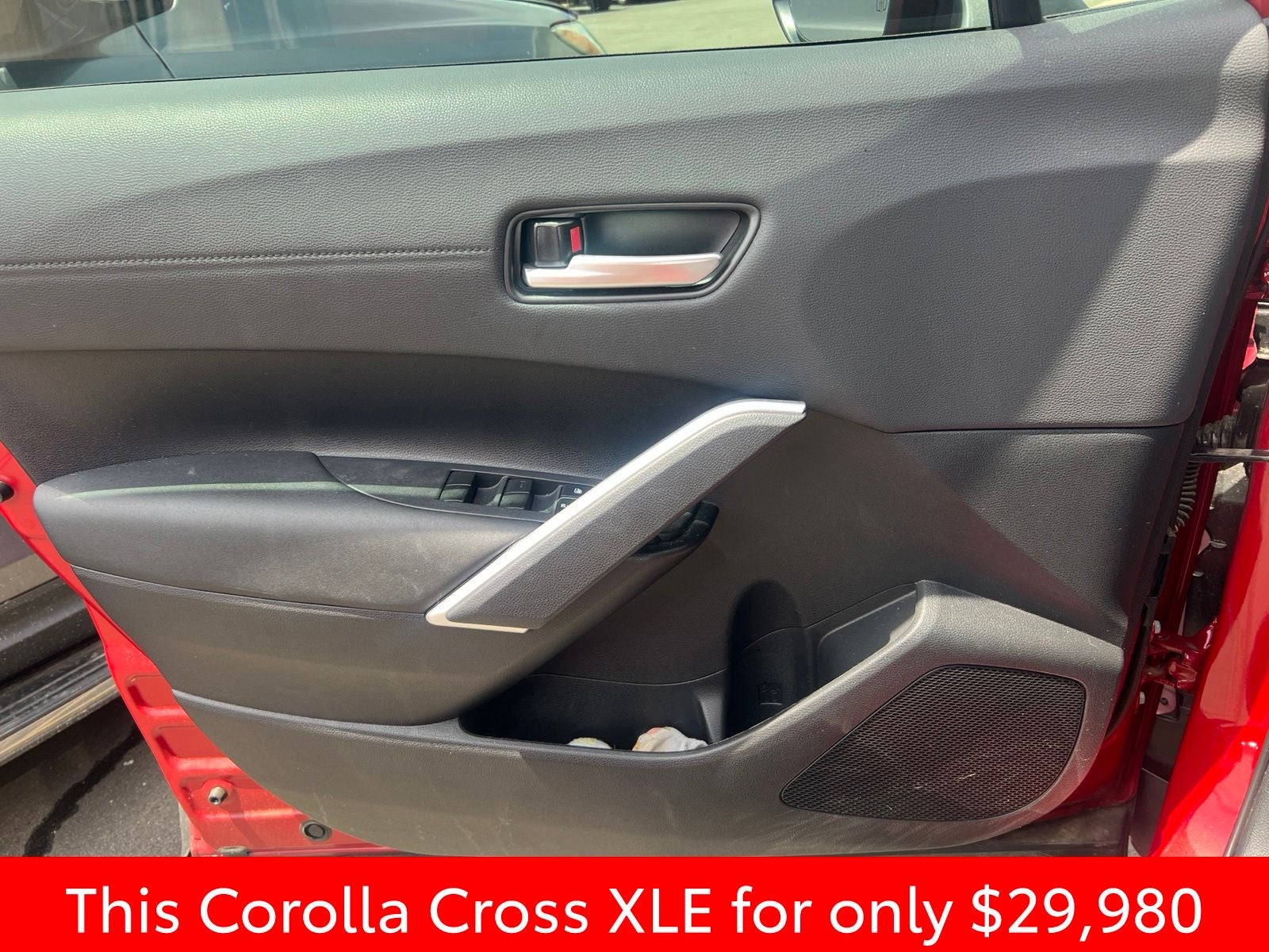 2024 Toyota Corolla Cross XLE