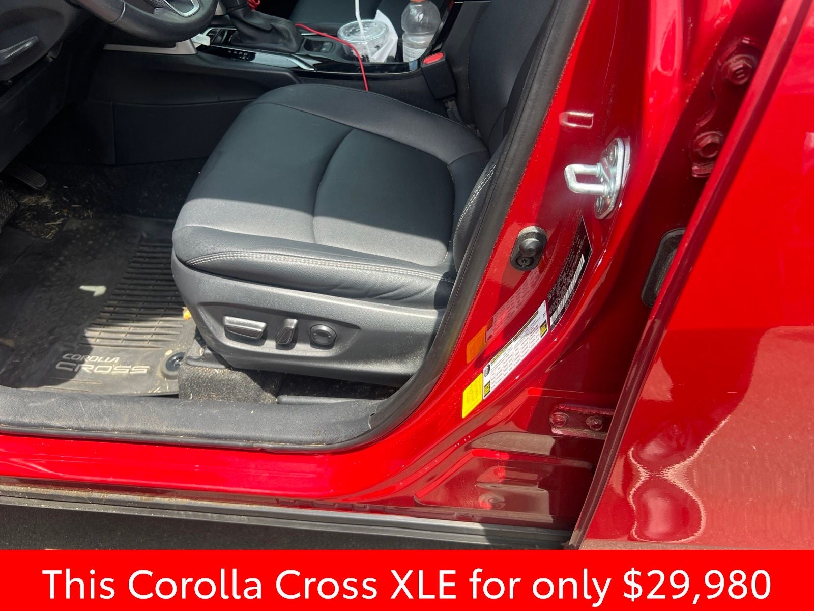 2024 Toyota Corolla Cross XLE