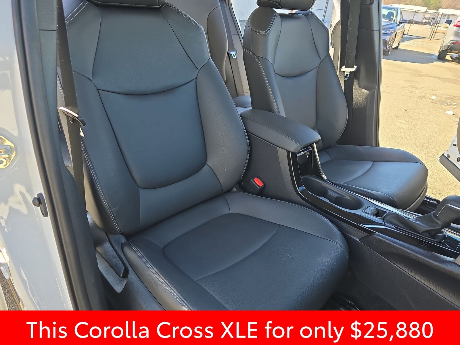 2022 Toyota Corolla Cross XLE