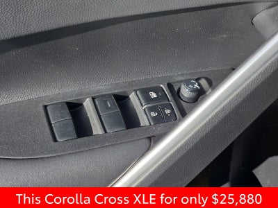 2022 Toyota Corolla Cross XLE