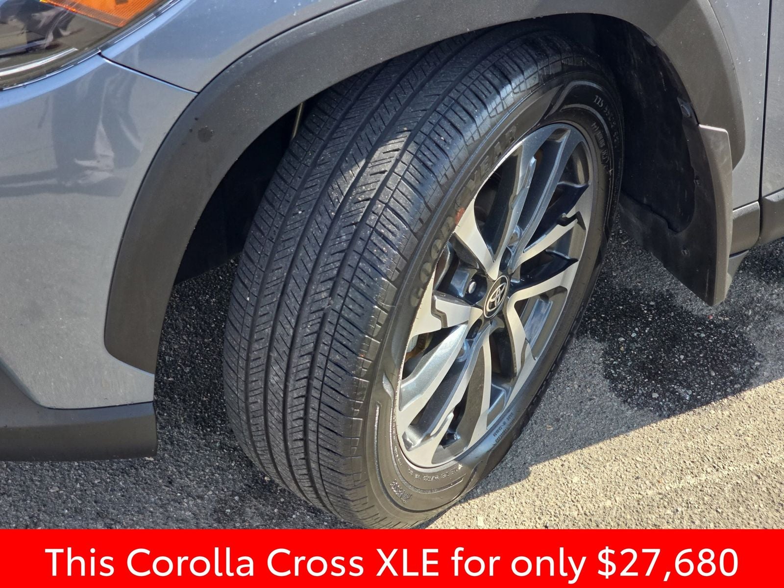 2023 Toyota Corolla Cross XLE