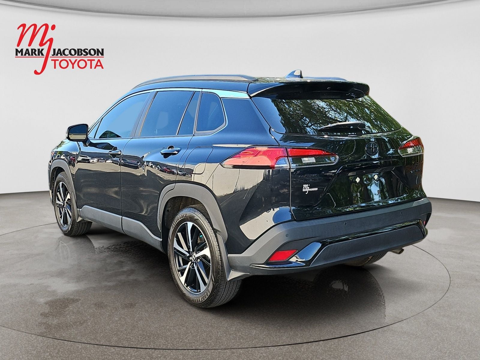 2025 Toyota Corolla Cross Hybrid XSE