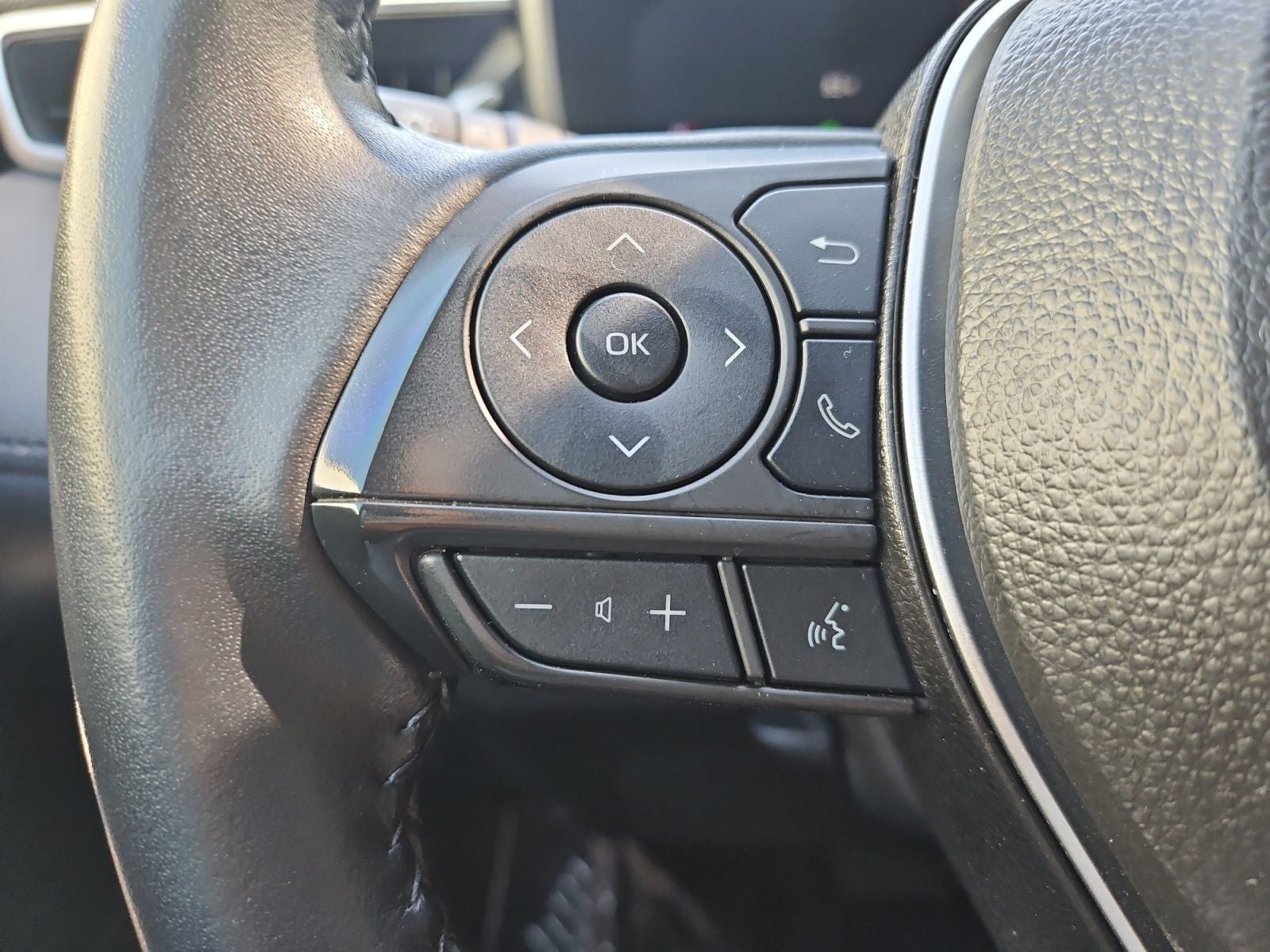 2025 Toyota Corolla Cross Hybrid XSE