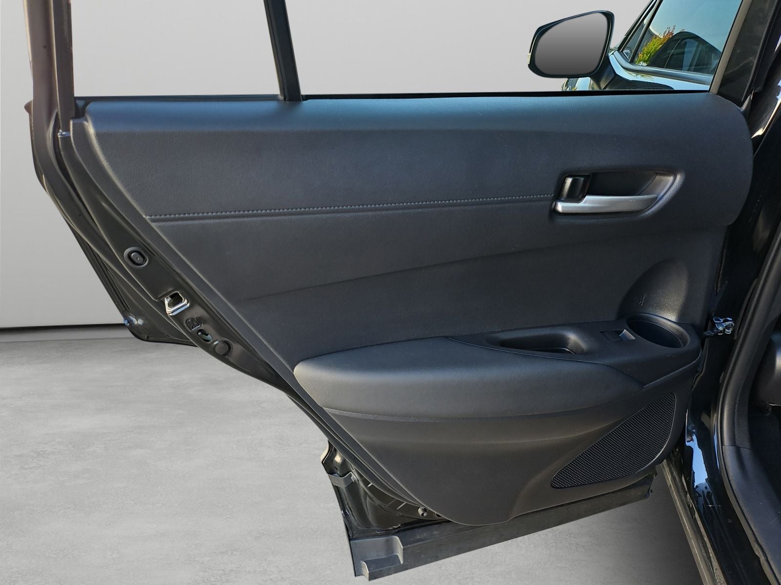 2025 Toyota Corolla Cross Hybrid XSE