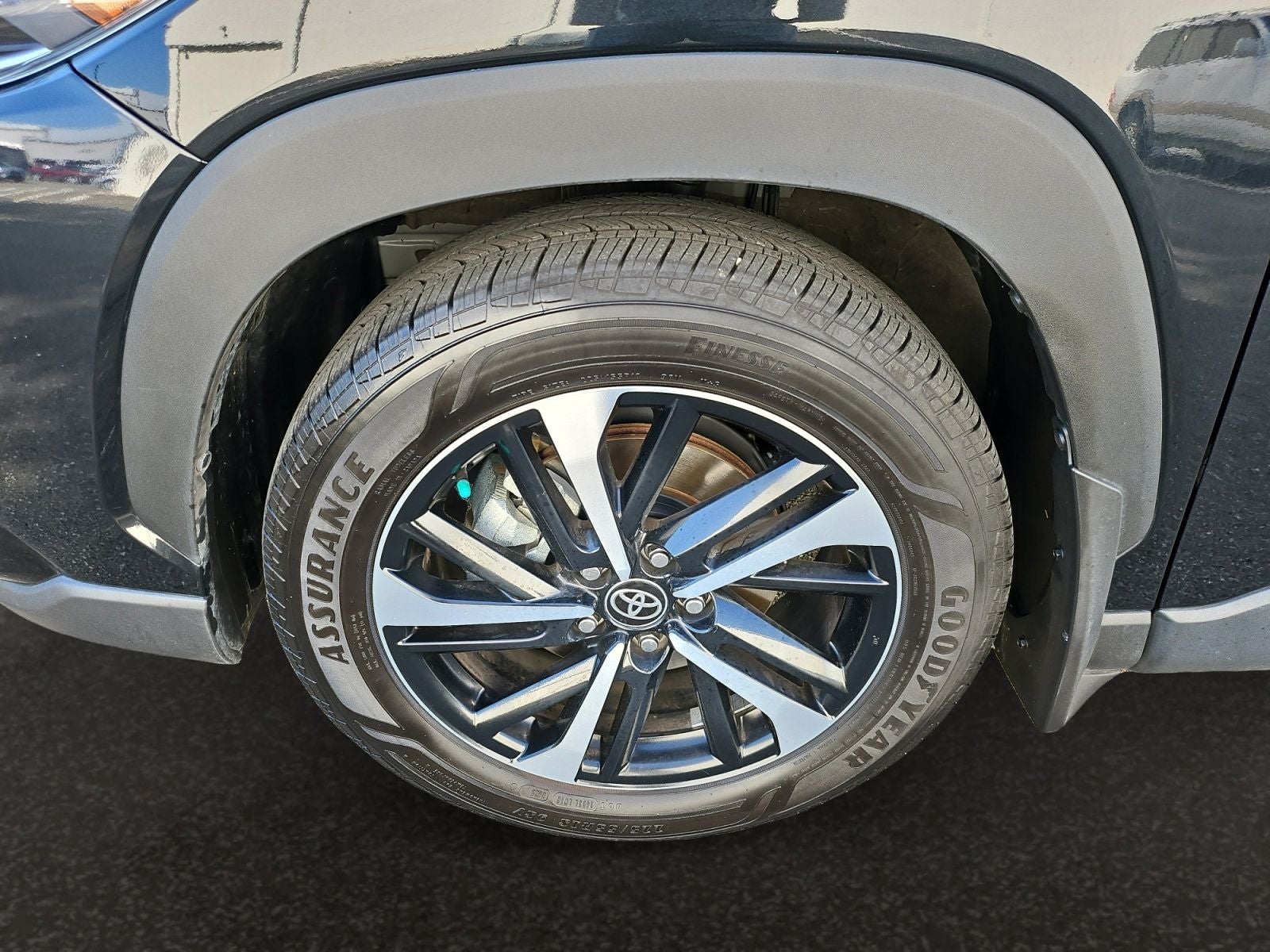 2025 Toyota Corolla Cross Hybrid XSE