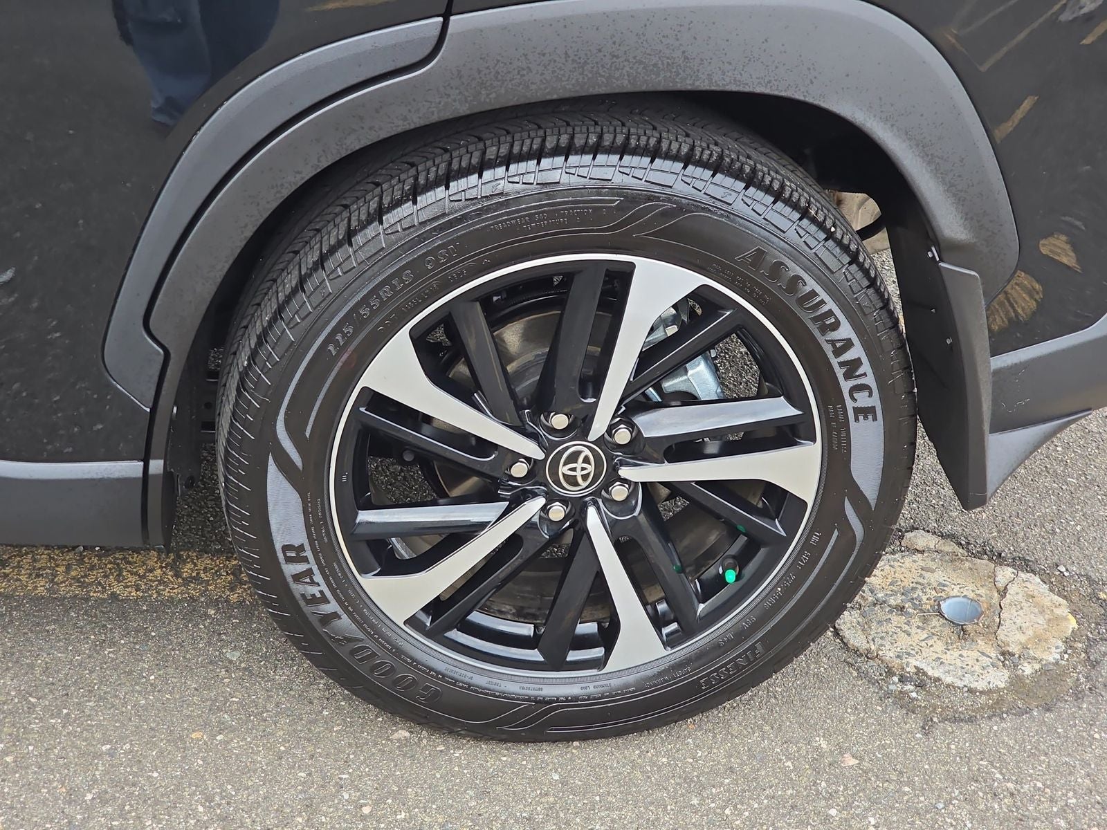 2025 Toyota Corolla Cross Hybrid XSE