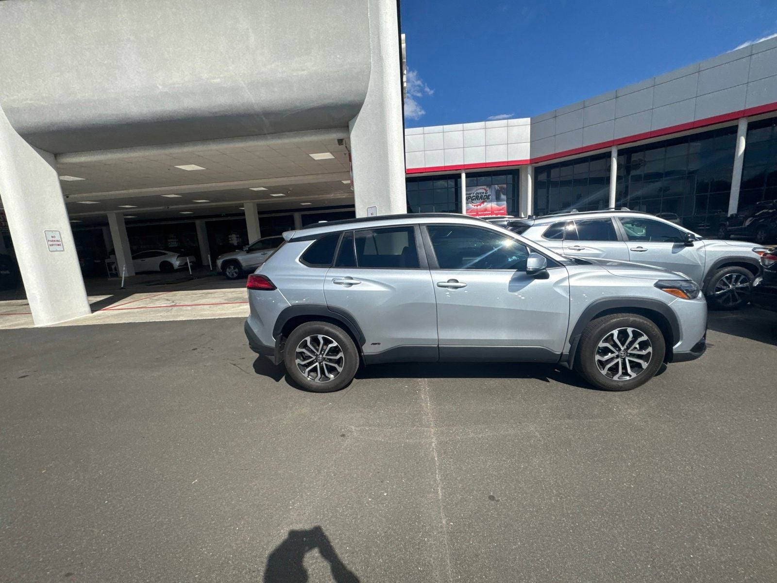2024 Toyota Corolla Cross Hybrid SE