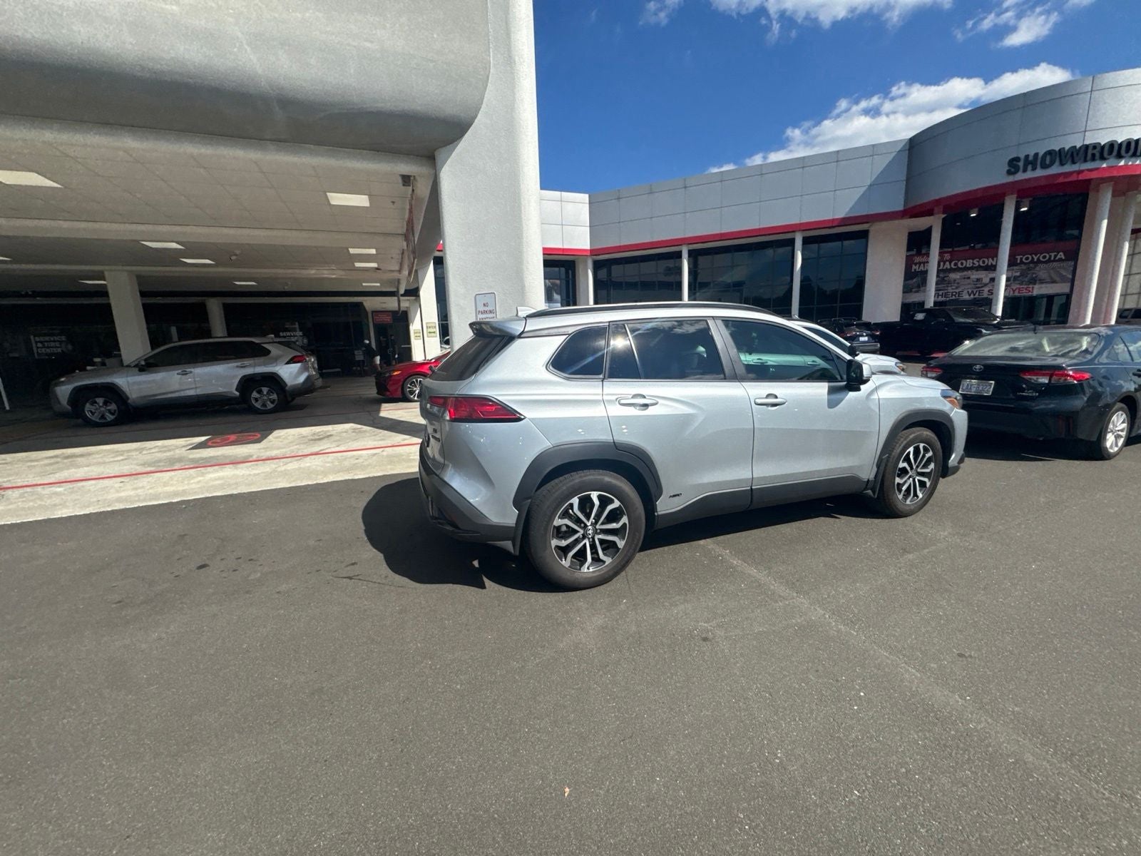 2024 Toyota Corolla Cross Hybrid SE