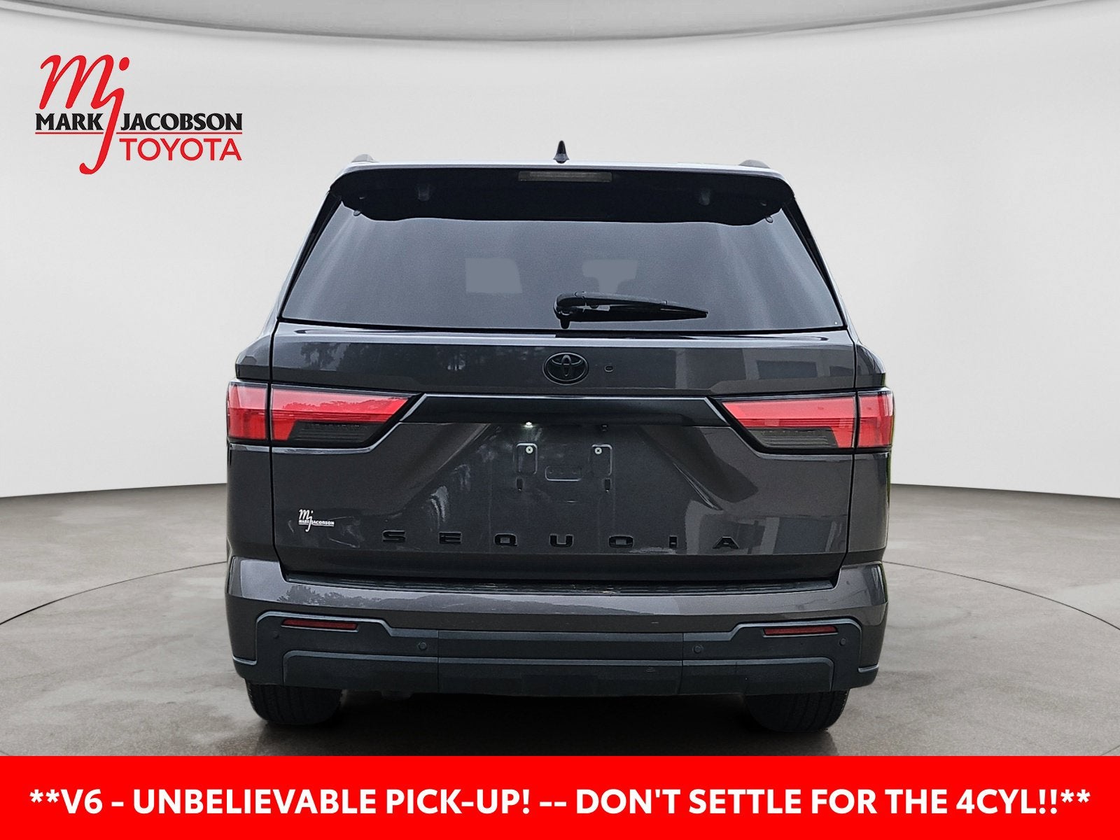 2023 Toyota Sequoia SR5