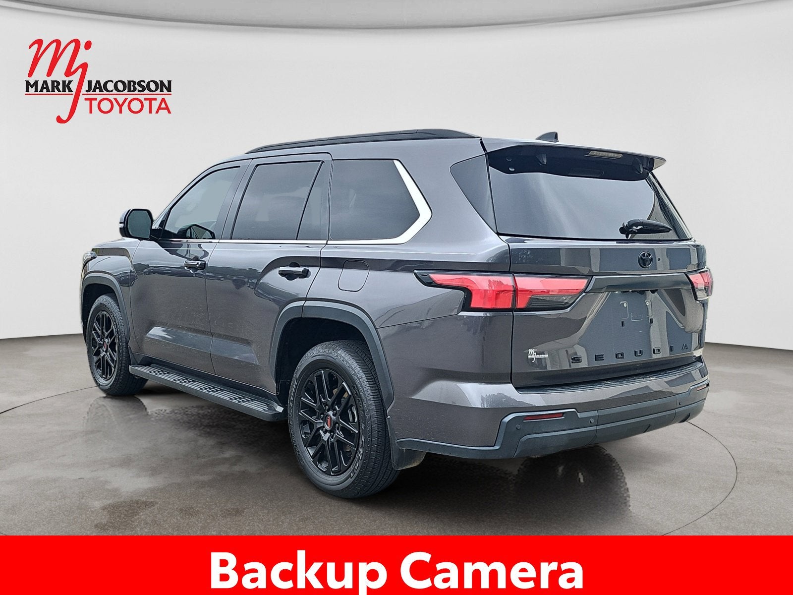 2023 Toyota Sequoia SR5