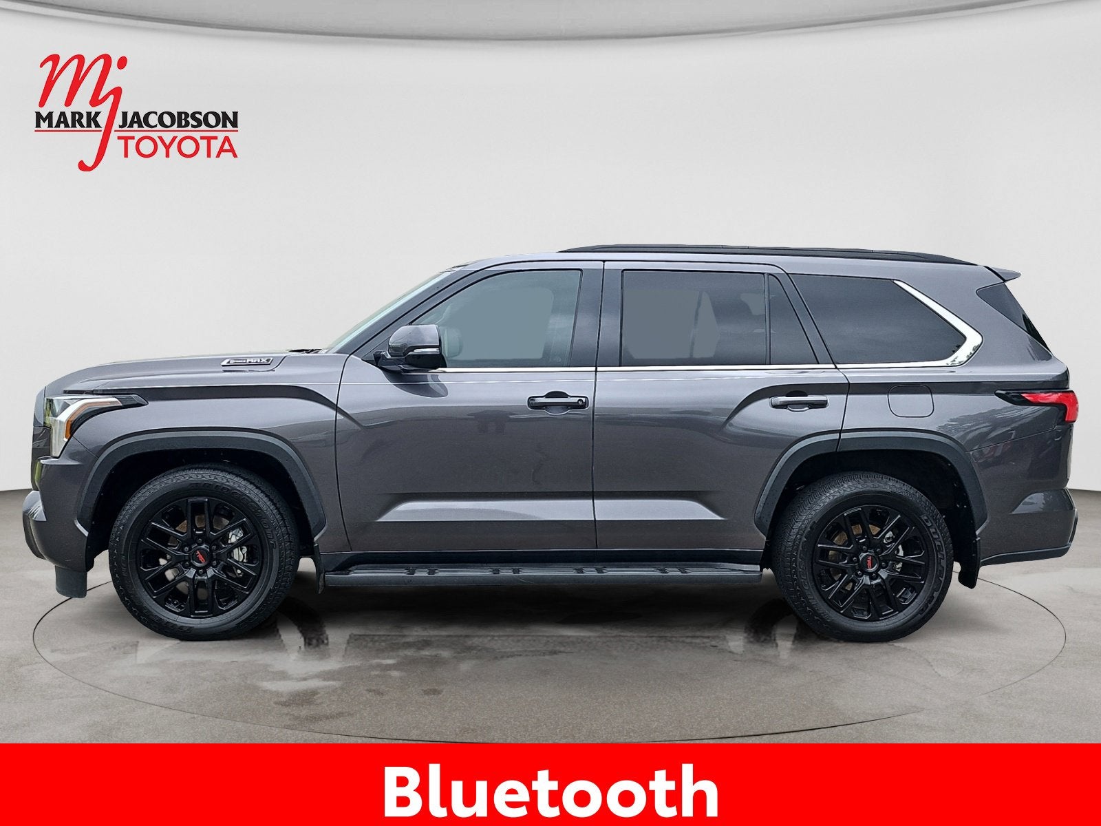 2023 Toyota Sequoia SR5