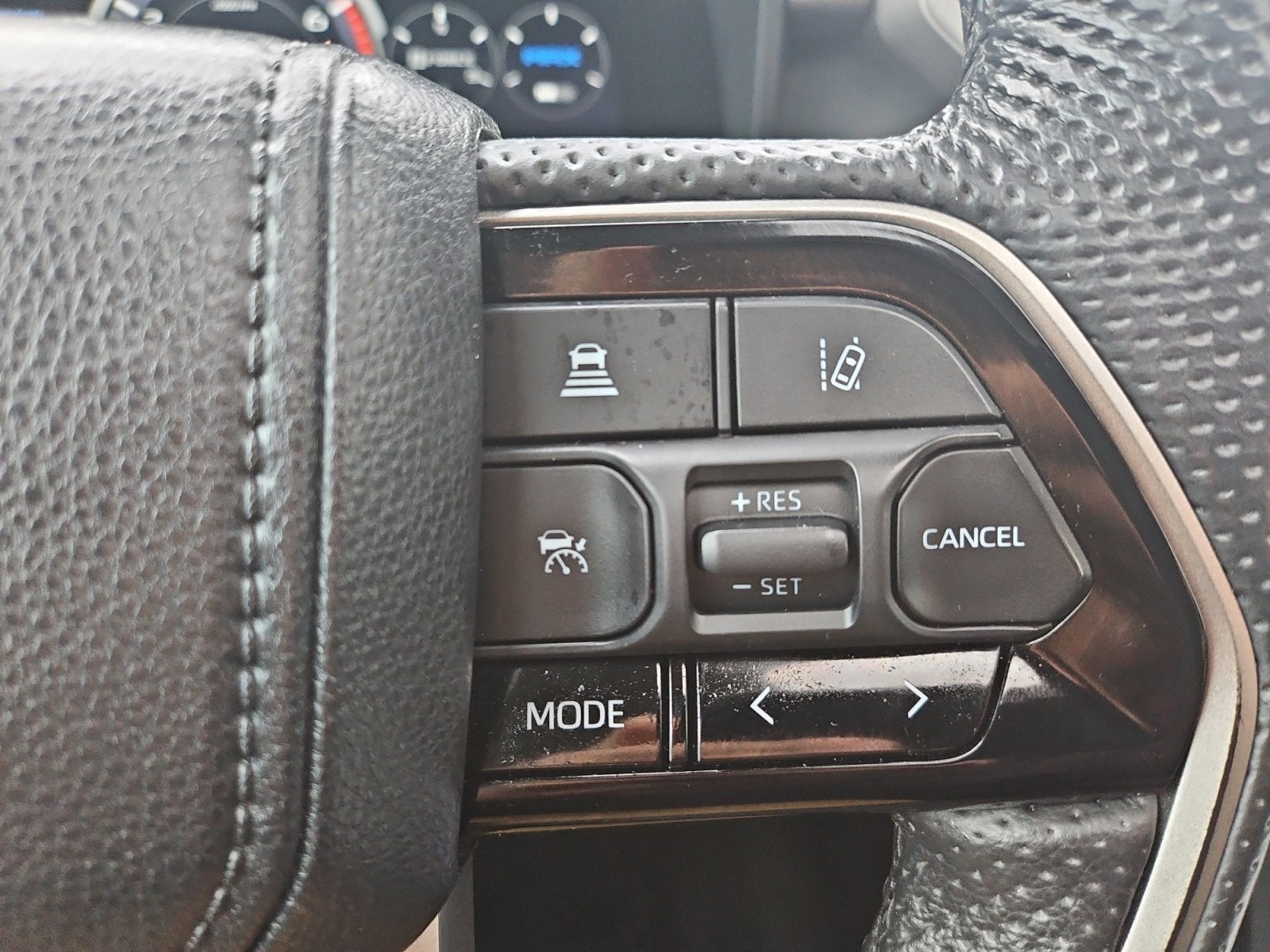 2023 Toyota Sequoia SR5