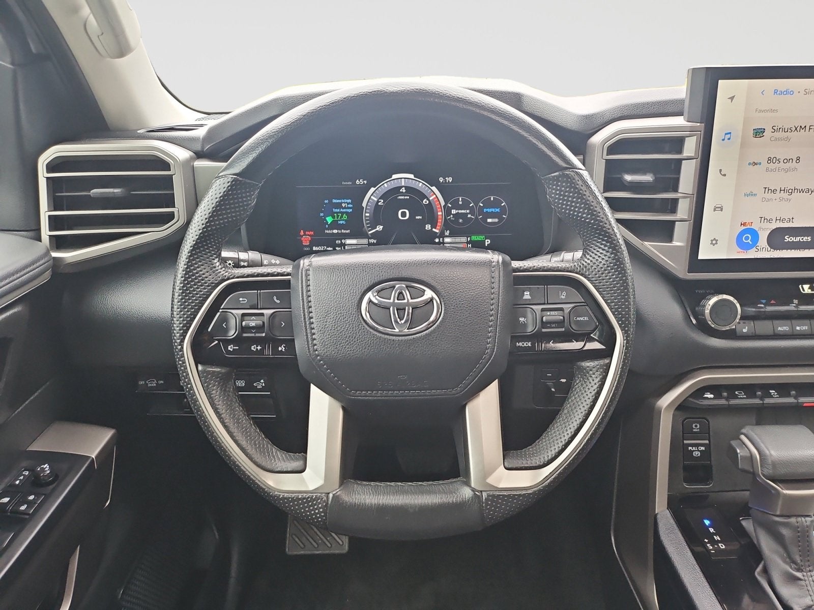 2023 Toyota Sequoia SR5